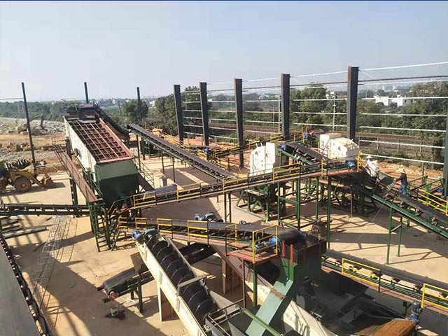 新型環(huán)保30萬方建筑垃圾再生利用處理設備在河南信陽投產(chǎn)成功